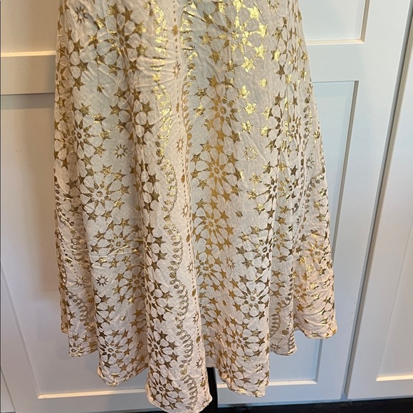 Kimchi Blue NWT Kimchi Blue Gold Cream Backless Size S - Picture 5 of 11